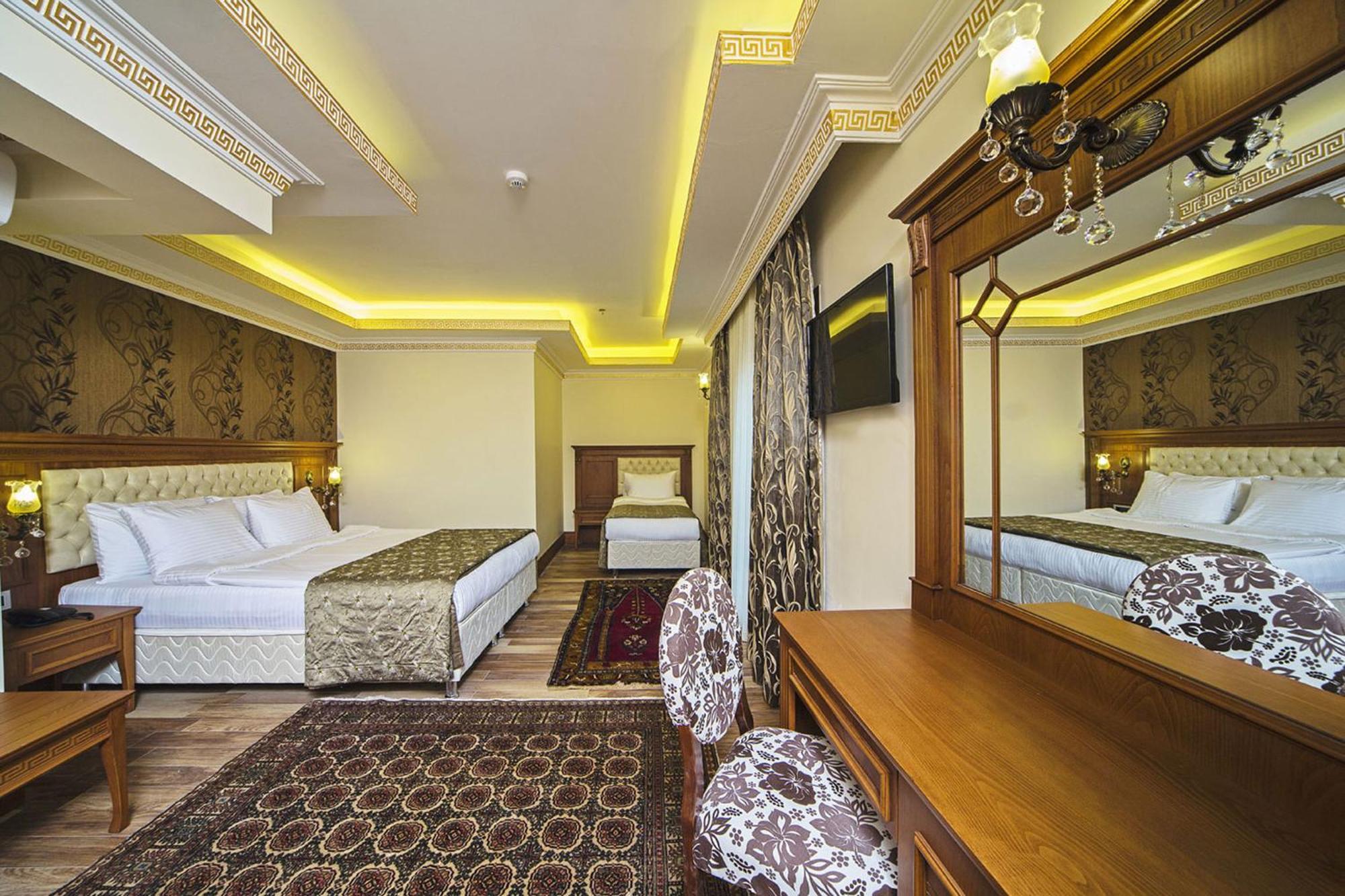 Lausos Palace Hotel Sisli Istanbul Room photo
